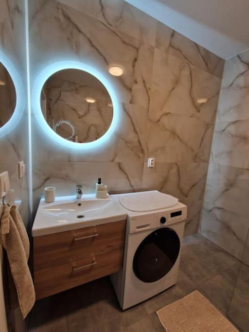 Apartman V Meste Bratislava Exteriör bild